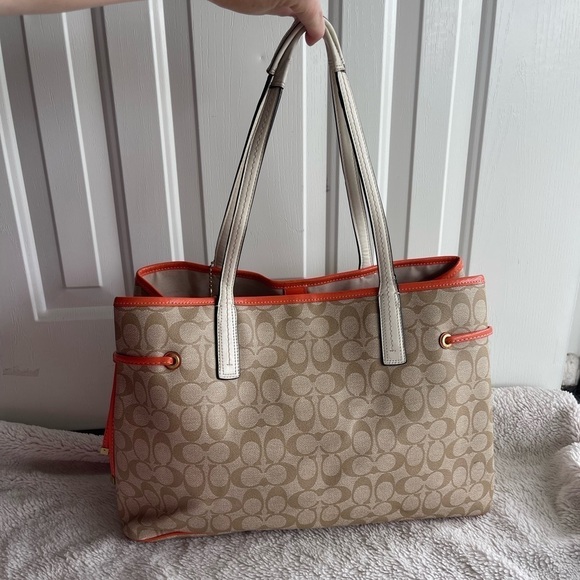 Coach signature stripe large carryall tote - Picture 2 of 16